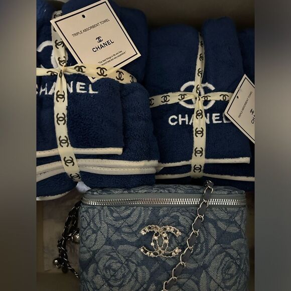 🍼🩷BUNDLES OF JOY 🩷 - Picture 11 of 17